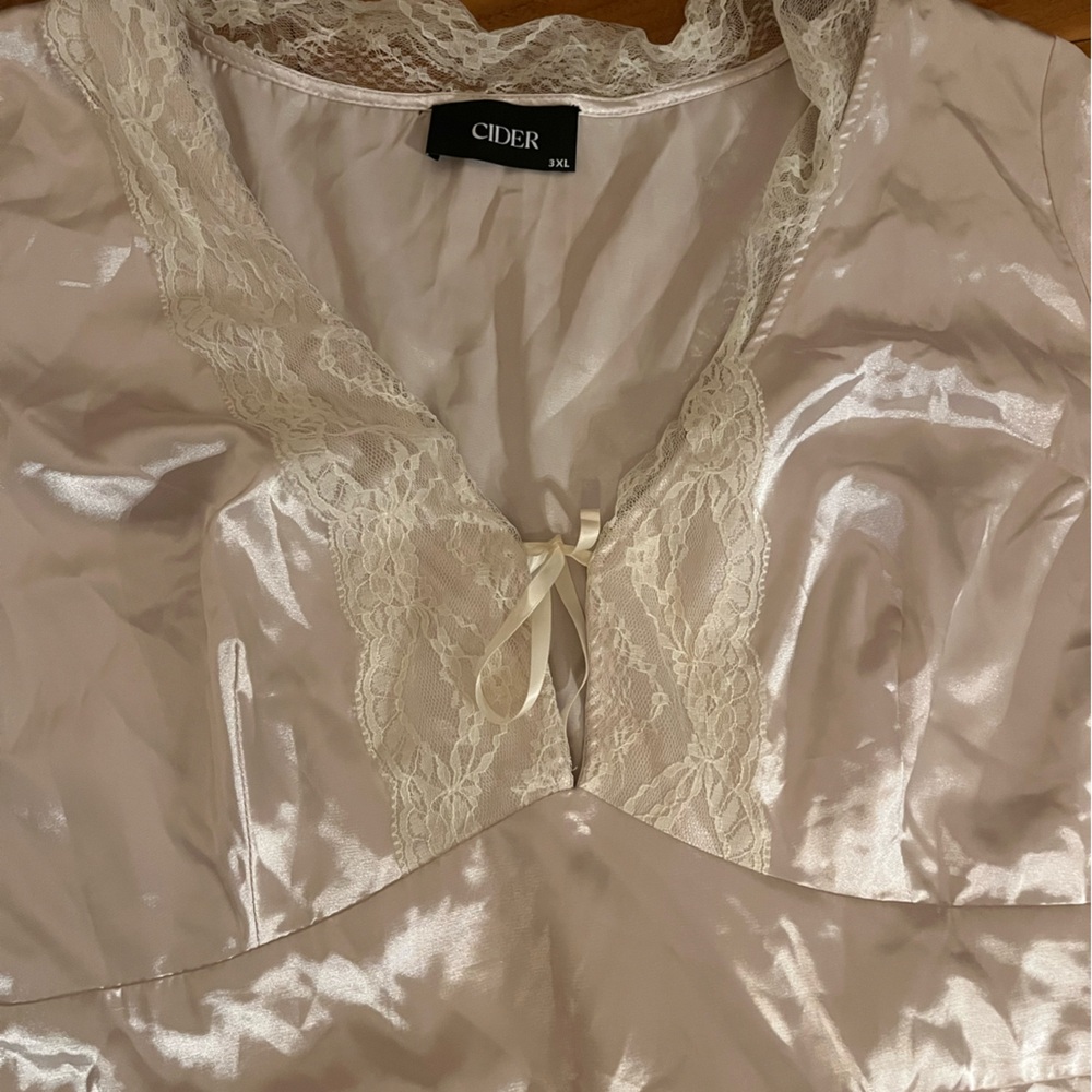SOLD Cider 3X Shimmering Satin Lace Cream V-Neck Babydoll Fairy Mini Slip Dress - Picture 8 of 10